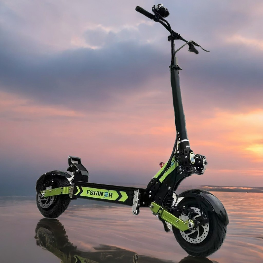 60V 6000W Dual Drive 80Km/H Fast E Scooters 50Mph 11Inch High Speed
