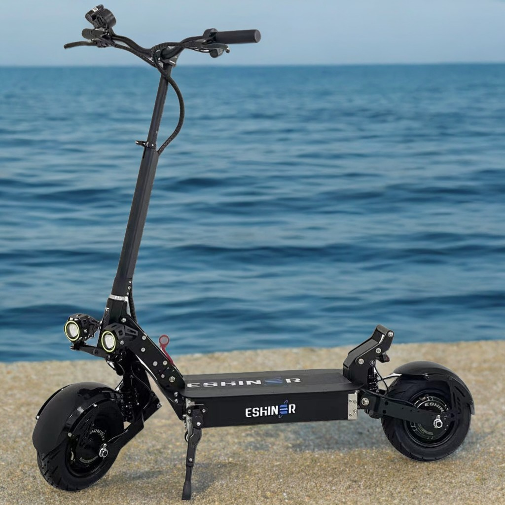 60V 6000W Dual Drive 80Km/H Fast E Scooters 50Mph 11Inch High Speed